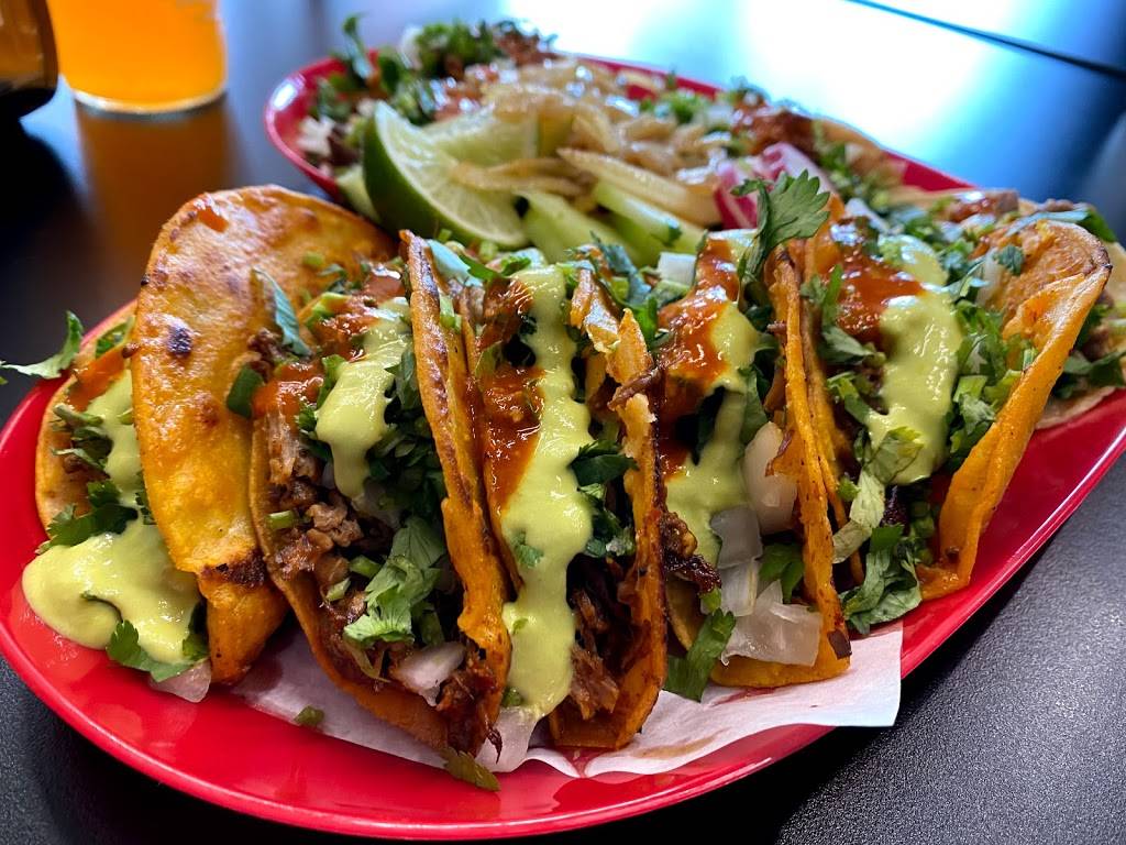 Taqueria y birrieria las cuatro milpas | restaurant | 1526 E Lake St, Minneapolis, MN 55407, USA | 6128348814 OR +1 612-834-8814