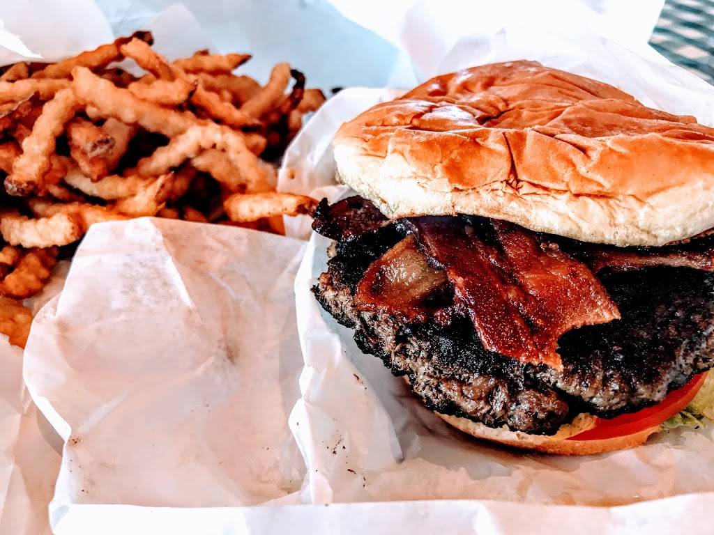 Mighty Fine | restaurant | Building AC, 1890 Ranch, 1335 E Whitestone Blvd Suite 100, Cedar Park, TX 78613, USA | 5125285421 OR +1 512-528-5421