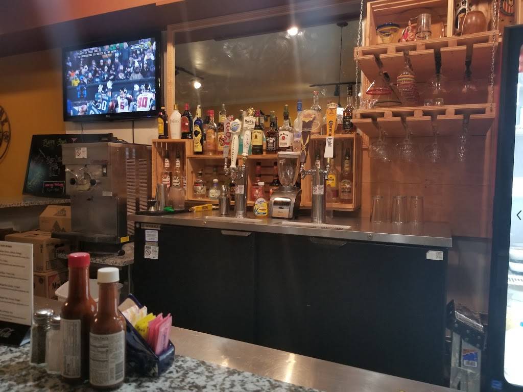 Grande Burrito Grill | restaurant | 138 Thalia Village Shoppes, Virginia Beach, VA 23452, USA | 7579621638 OR +1 757-962-1638