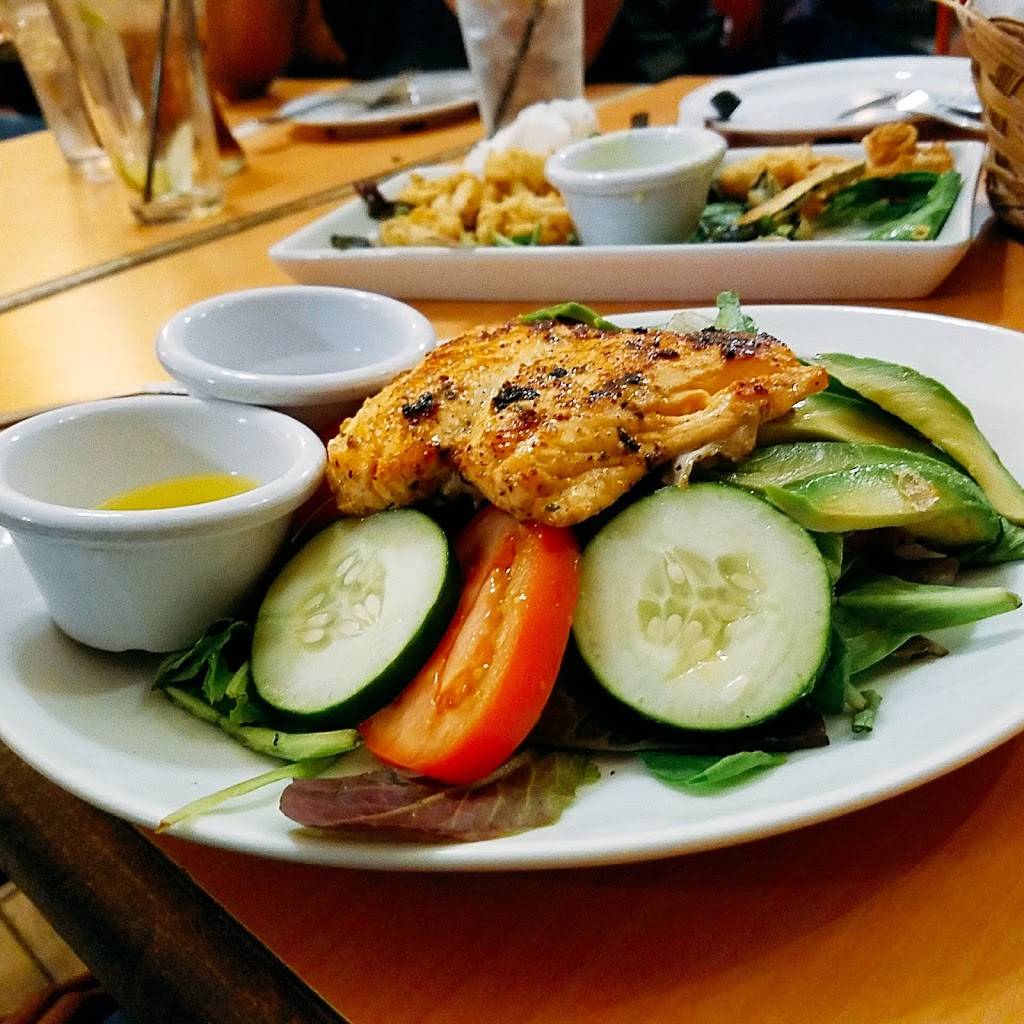 Media Noche Cuban Cusine | restaurant | 423 N Vincent Ave, Covina, CA 91722, USA | 6266991225 OR +1 626-699-1225