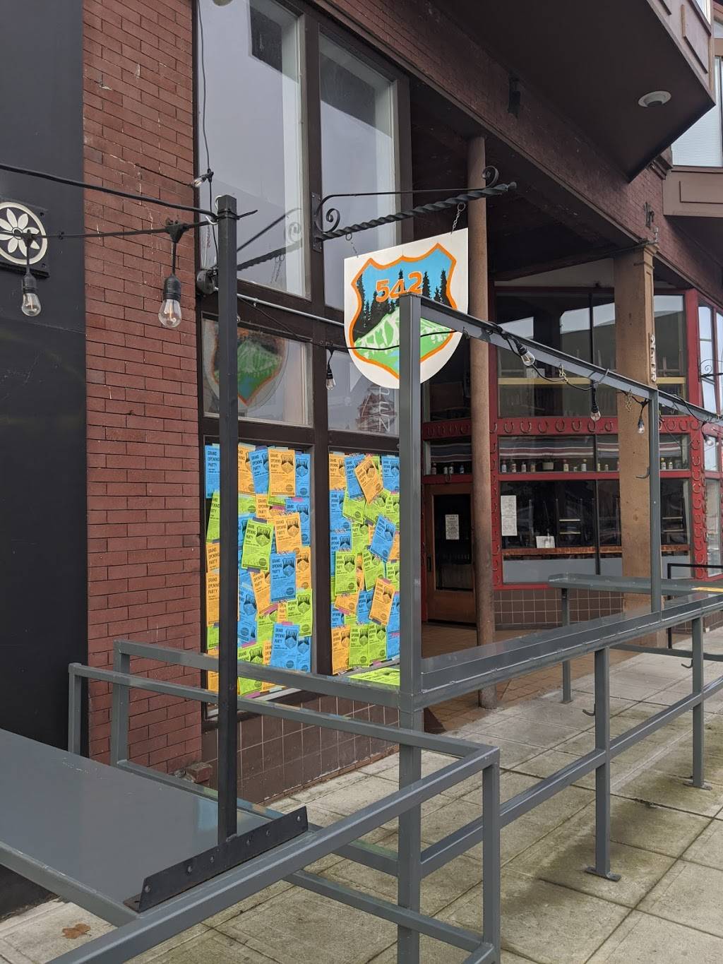 542 Bar | restaurant | 215 W Holly St, Bellingham, WA 98225, USA | 3609220663 OR +1 360-922-0663
