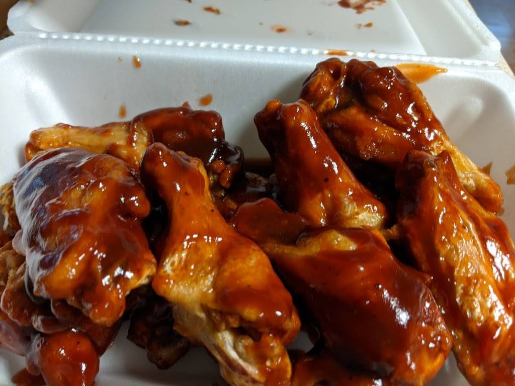 Sinatras | restaurant | 433 W Thomas St, Rome, NY 13440, USA | 3155337795 OR +1 315-533-7795