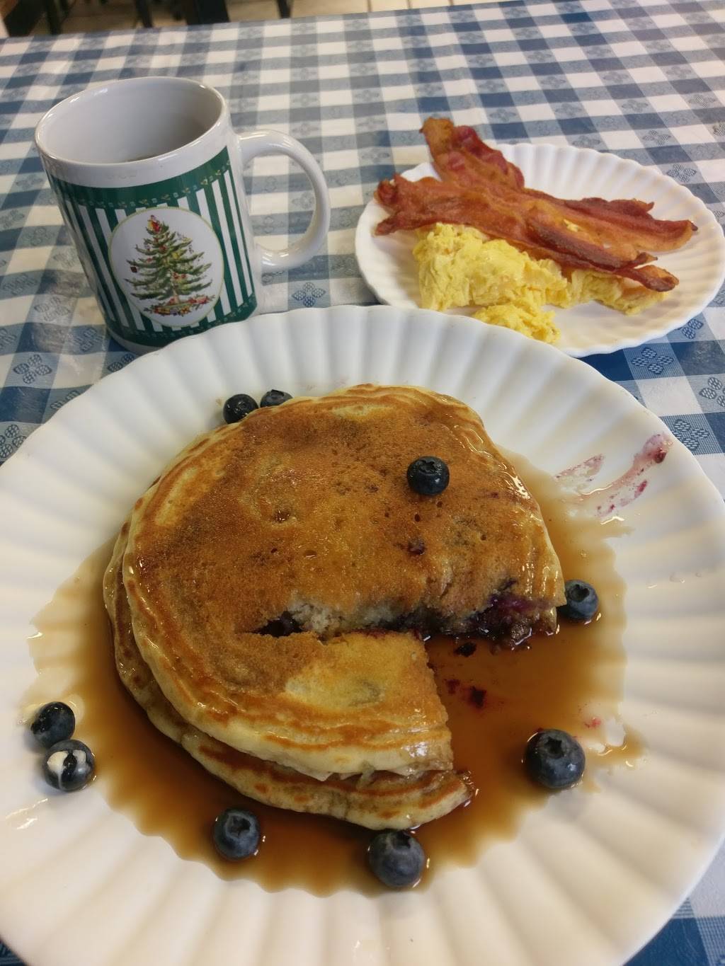 Aunt Ruth Anns | restaurant | 6143, 494 Pinewood Rd, Sumter, SC 29154, USA | 8037571114 OR +1 803-757-1114