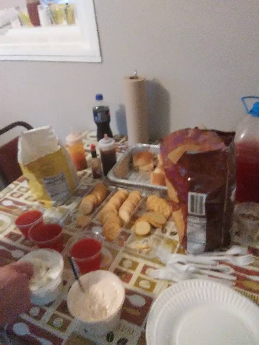 Excell Market Bar-B-Q | restaurant | 3102 Ashland City Rd, Clarksville, TN 37043, USA | 9313583638 OR +1 931-358-3638