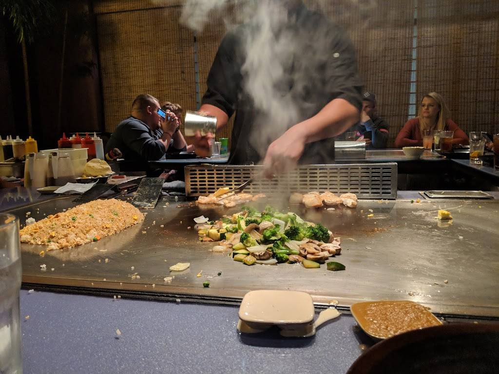 Soho Japanese Bistro | restaurant | 7655 Voice of America Centre Dr, West Chester Township, OH 45069, USA | 5137596876 OR +1 513-759-6876