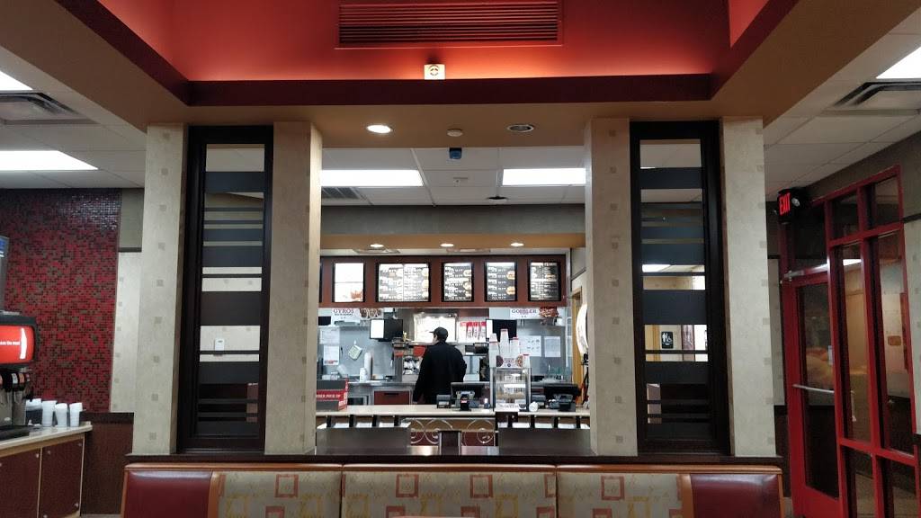 Arbys | restaurant | 4510 Stadium Dr, Kalamazoo, MI 49008, USA | 2693720802 OR +1 269-372-0802