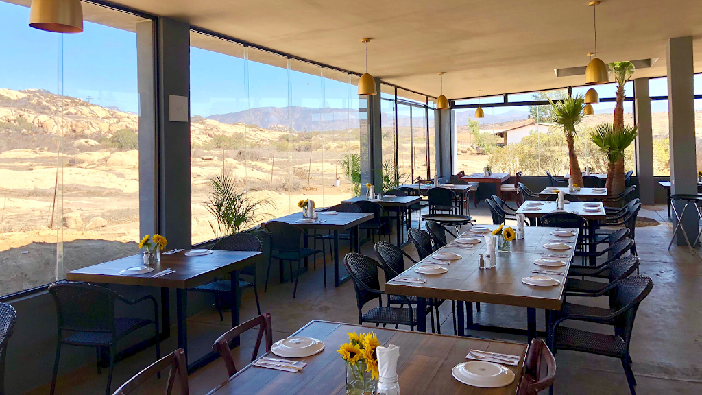 CUARZO Valle de Guadalupe | restaurant | Francisco Zarco Km 11.5, El Tigre, 22750 El Porvenir, B.C., Mexico | 016461173869 OR +52 646 117 3869
