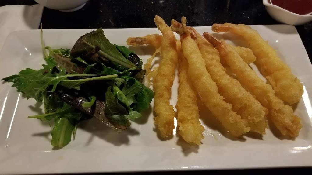 Ahii Sushi | restaurant | 1846 W 11th St, Tracy, CA 95376, USA | 2092298759 OR +1 209-229-8759