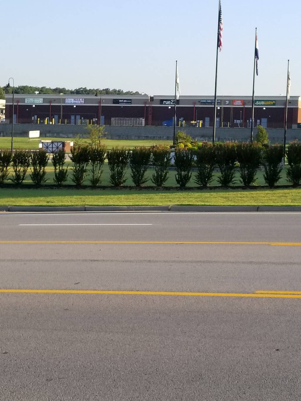 Subway | restaurant | 1341 N Westwood Blvd, Poplar Bluff, MO 63901, USA | 5736863222 OR +1 573-686-3222