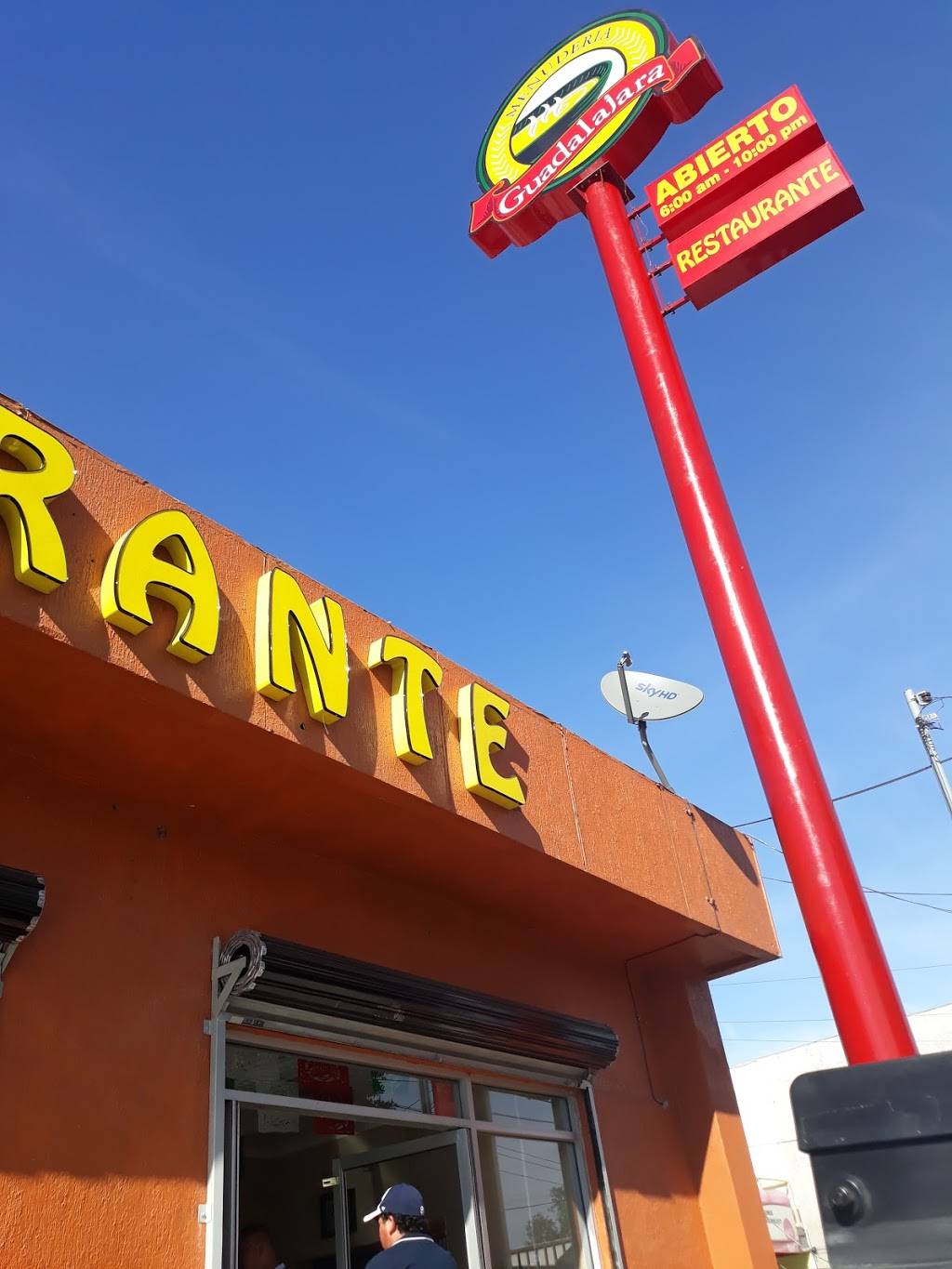 Menudería Guadalajara PACÍFICO | restaurant | calle pacifico, parque industrial pacifico III, parque, Industrial Pacifico, 22643 Tijuana, B.C., Mexico | 016642076303 OR +52 664 207 6303