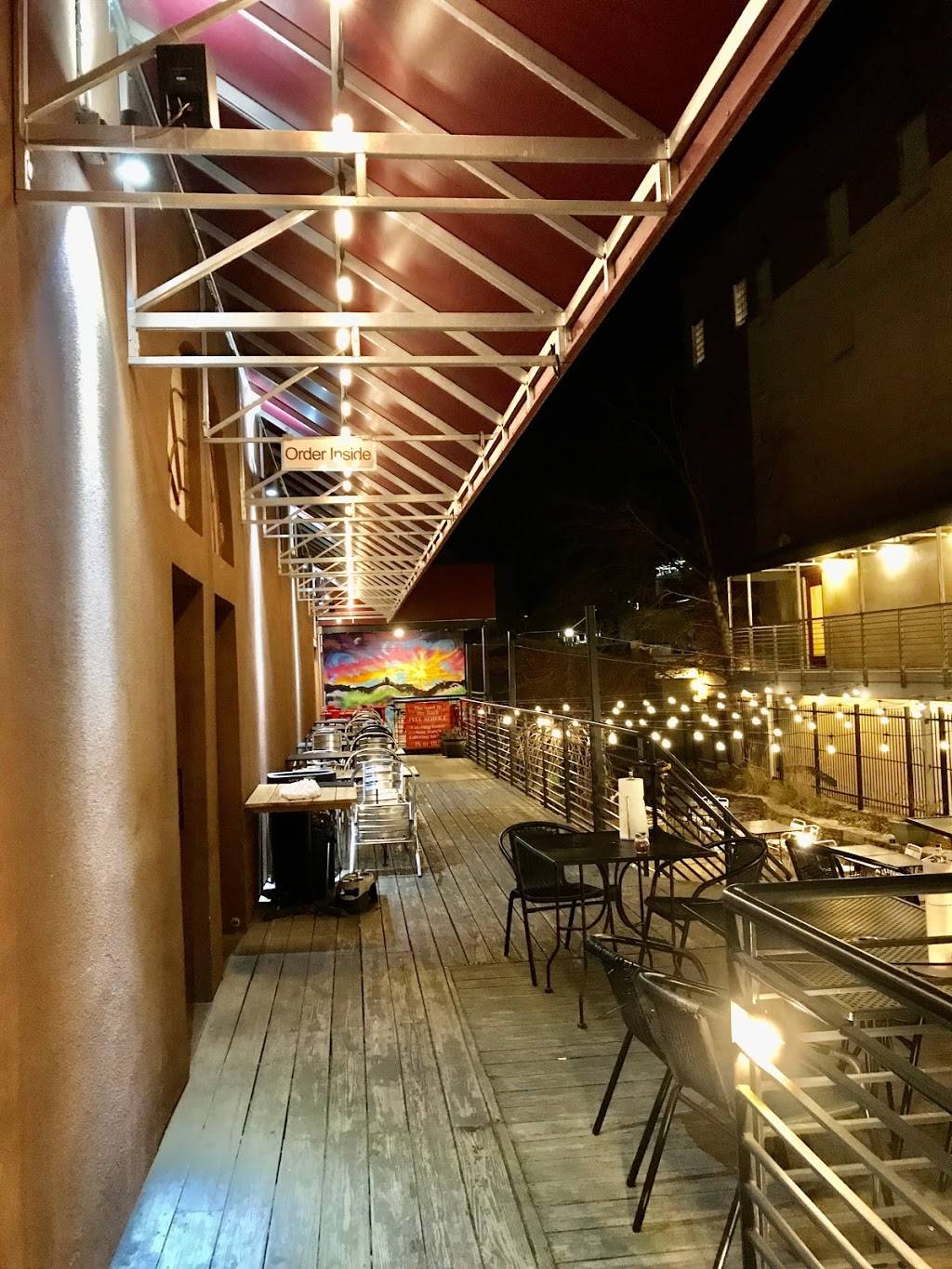 Manicomio Pizza & Food | restaurant | 27 Biltmore Ave, Asheville, NC 28801, USA | 8285051510 OR +1 828-505-1510