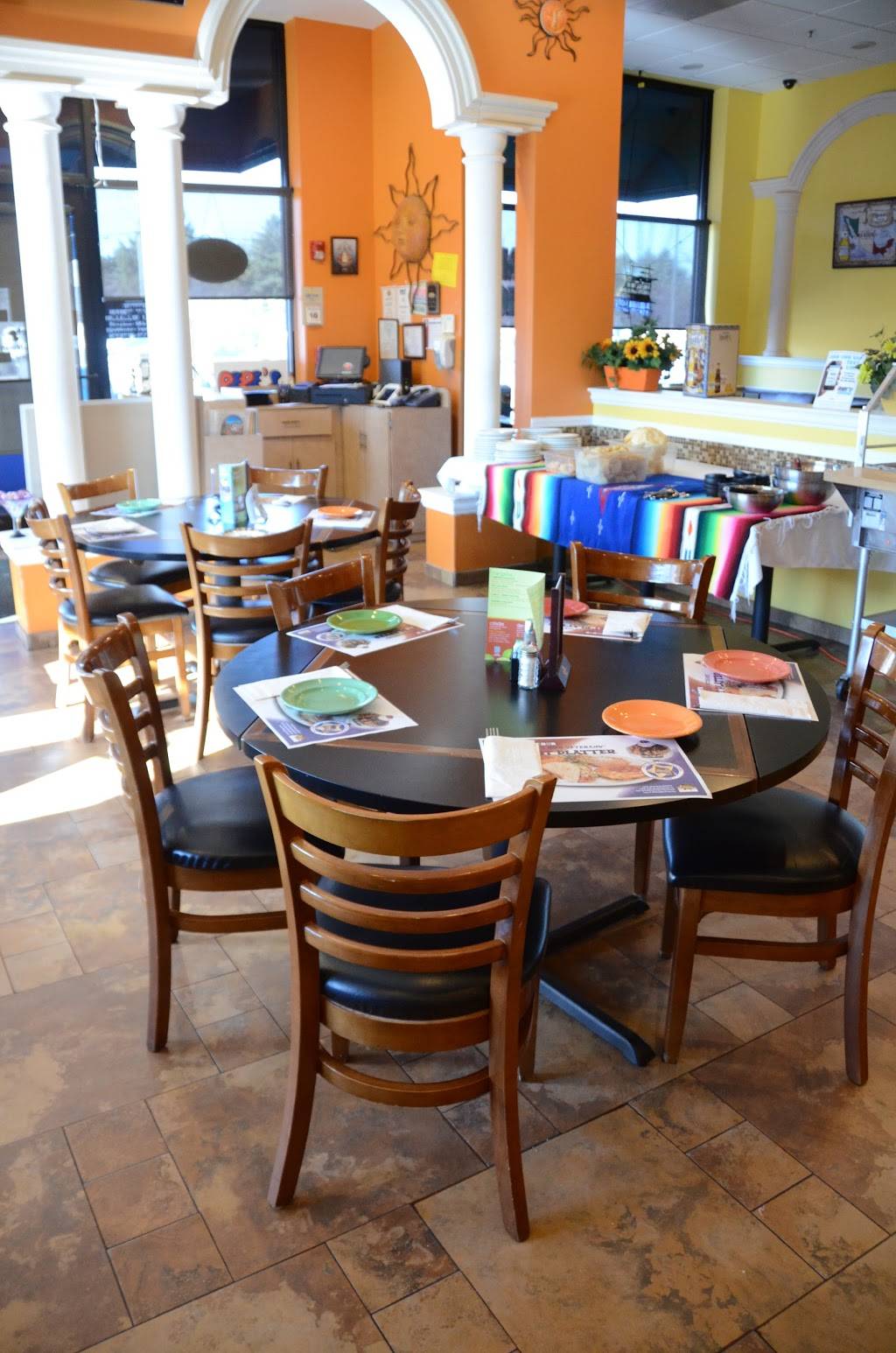 PEPEs Mexican Restaurant | restaurant | 1109, 920 N Bridge St, Yorkville, IL 60560, USA | 6305533336 OR +1 630-553-3336