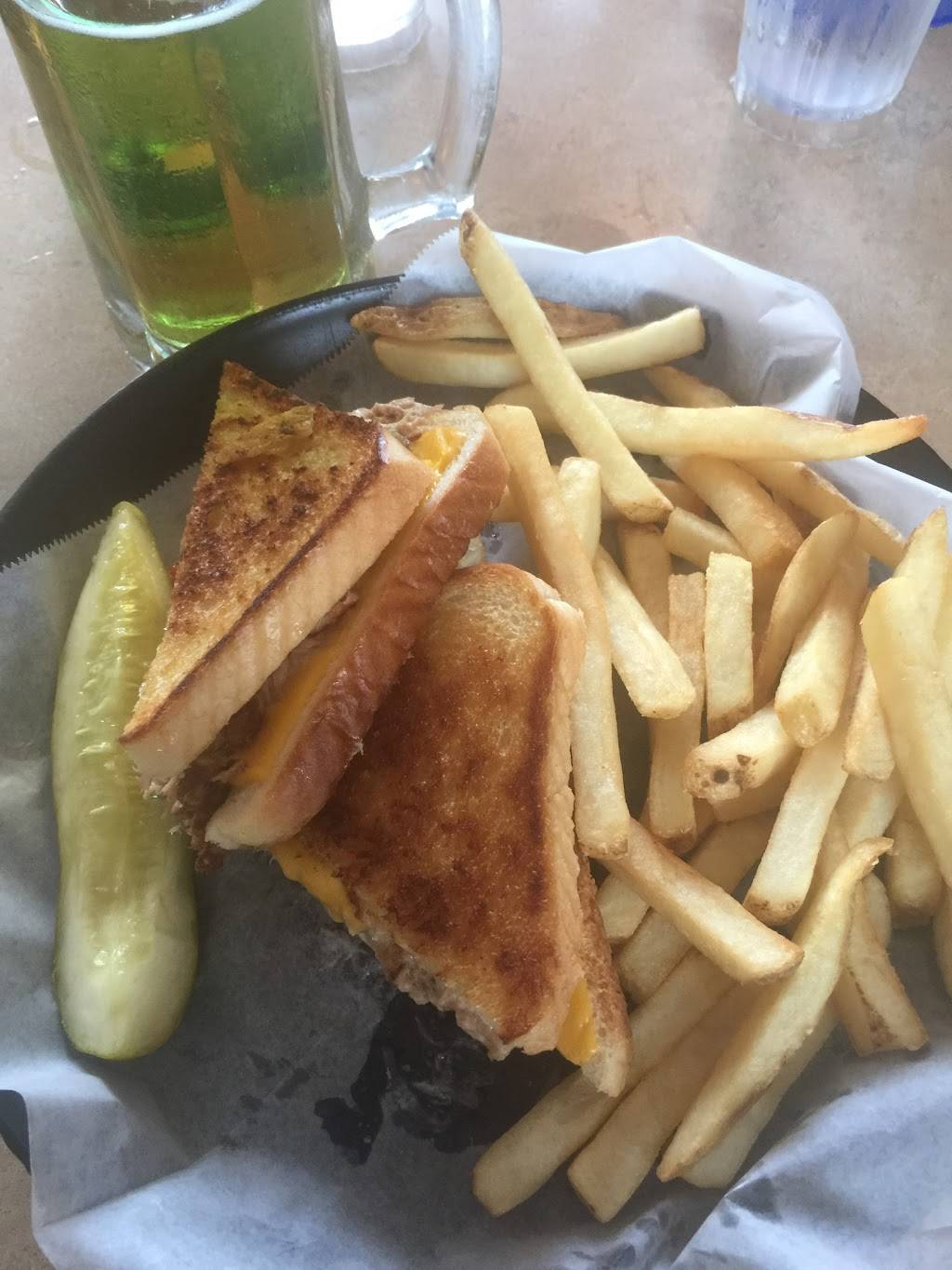 Bennys Cafe | cafe | 5354 S 27th St, Milwaukee, WI 53221, USA | 4144310004 OR +1 414-431-0004