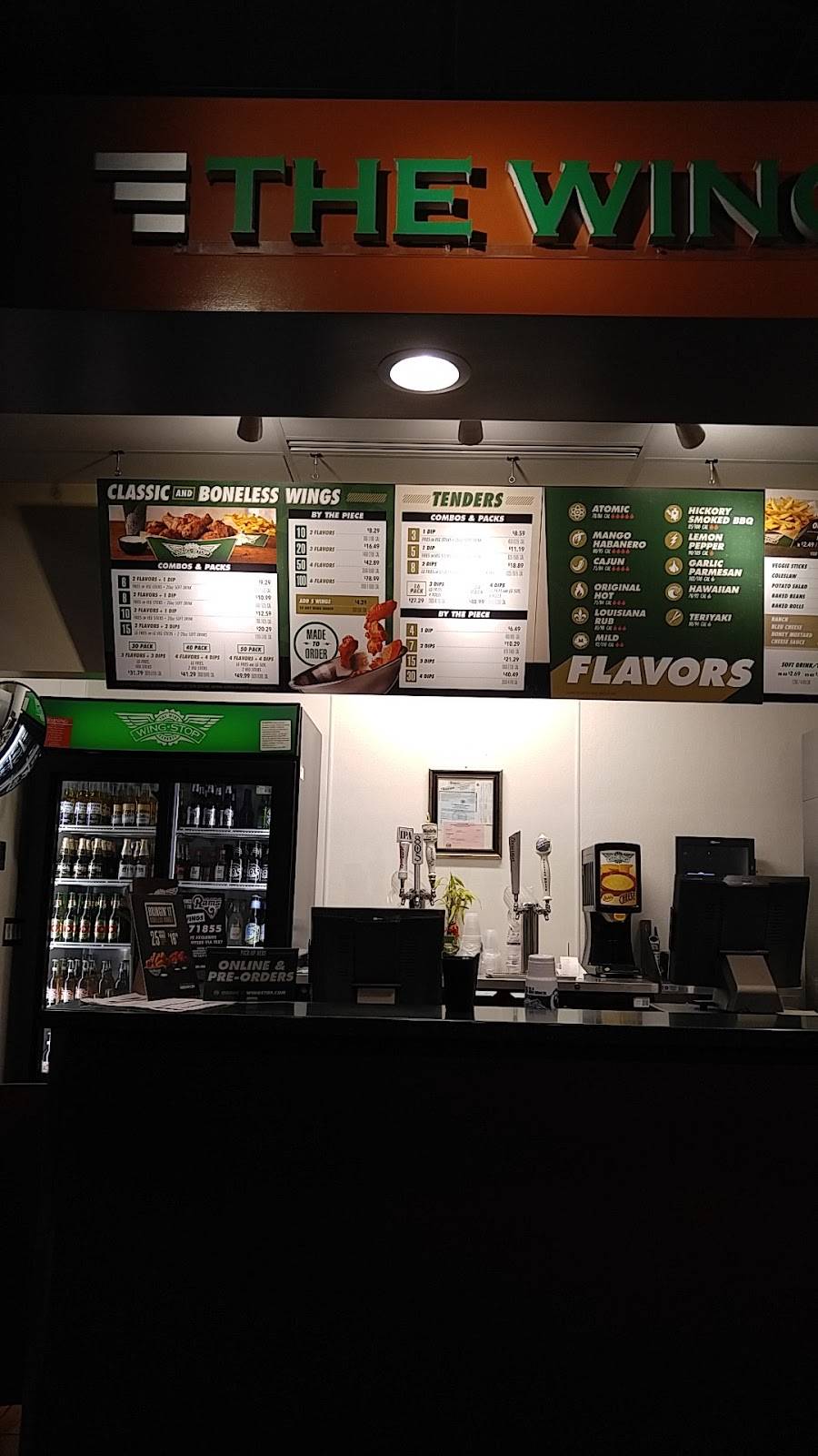 Wingstop | restaurant | 24180 Lyons Ave b, Santa Clarita, CA 91321, USA | 6612227900 OR +1 661-222-7900