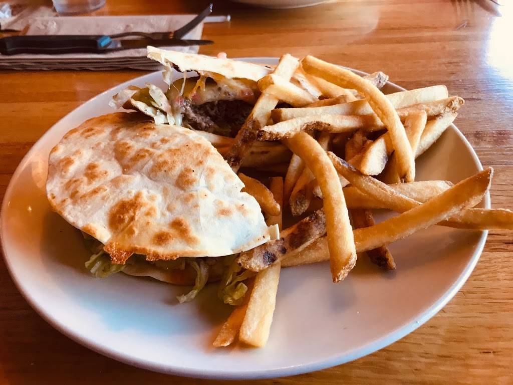 Applebees Grill + Bar | restaurant | 3320 W Broadway Blvd, Sedalia, MO 65301, USA | 6608279910 OR +1 660-827-9910