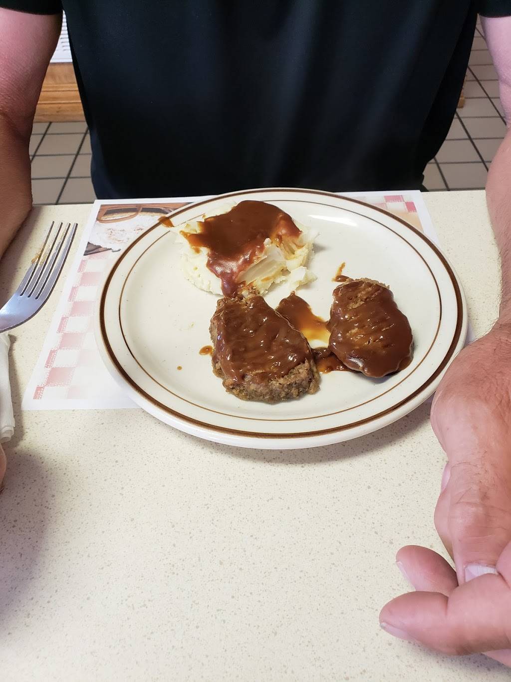 Richards Restaurant Columbia City | restaurant | 252 Frontage Rd, Columbia City, IN 46725, USA | 2602482320 OR +1 260-248-2320