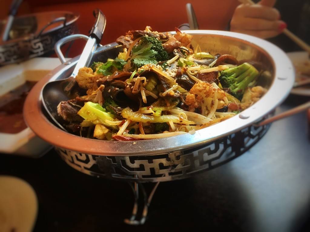 Sizzling Pot King 香锅大王 | restaurant | 769 W Jackson Blvd, Chicago, IL 60661, USA | 3122919053 OR +1 312-291-9053