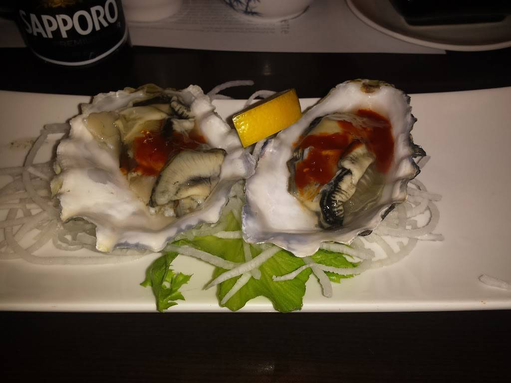 Red Square Restaurant & Banquet Hall | restaurant | 1027 Finch Ave W, North York, ON M3J 2C7, Canada | 4167399797 OR +1 416-739-9797