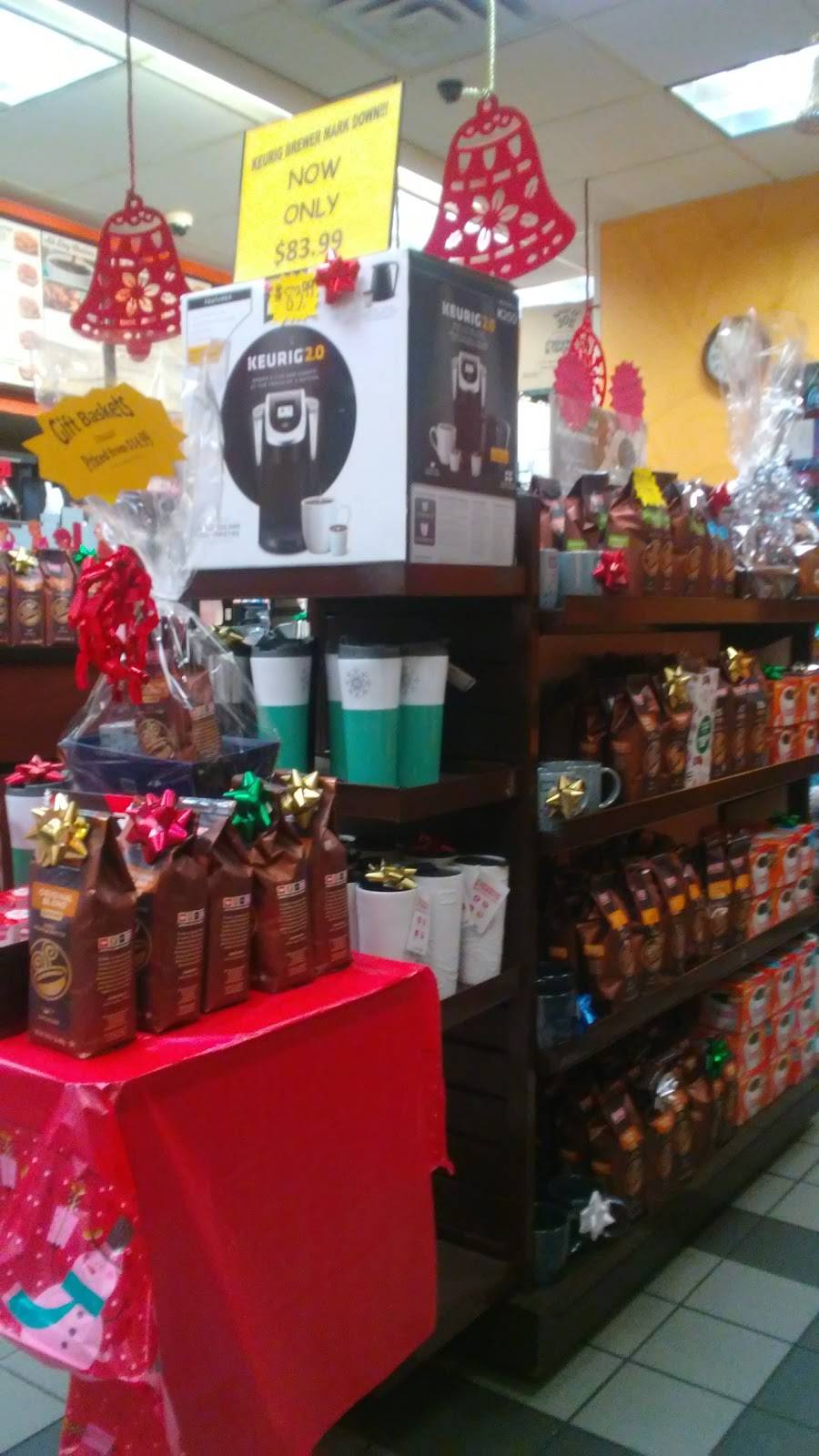 Dunkin Donuts | cafe | 1926 S River Rd, Des Plaines, IL 60018, USA | 8473900090 OR +1 847-390-0090