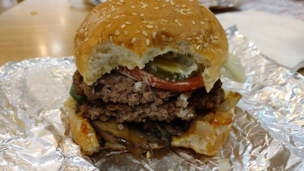 Five Guys | meal takeaway | 4810 Carlisle Pike, Mechanicsburg, PA 17050, USA | 7177379545 OR +1 717-737-9545