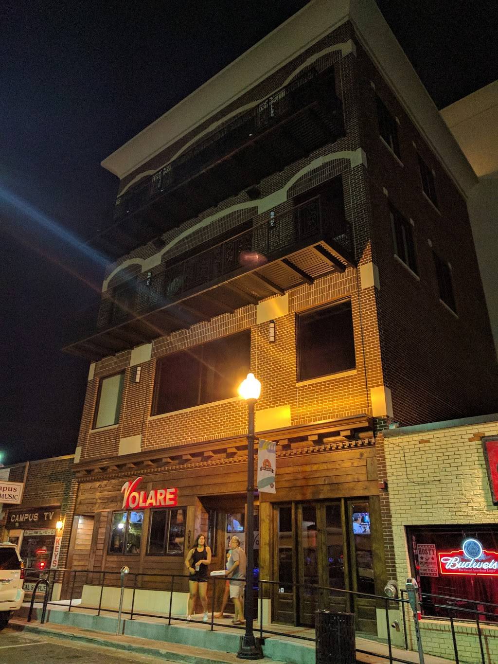 Volare | restaurant | 315 White St, Norman, OK 73069, USA | 4053103615 OR +1 405-310-3615