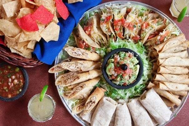 Avilas El Ranchito | restaurant | 2201 E First St, Santa Ana, CA 92705, USA | 7145479129 OR +1 714-547-9129