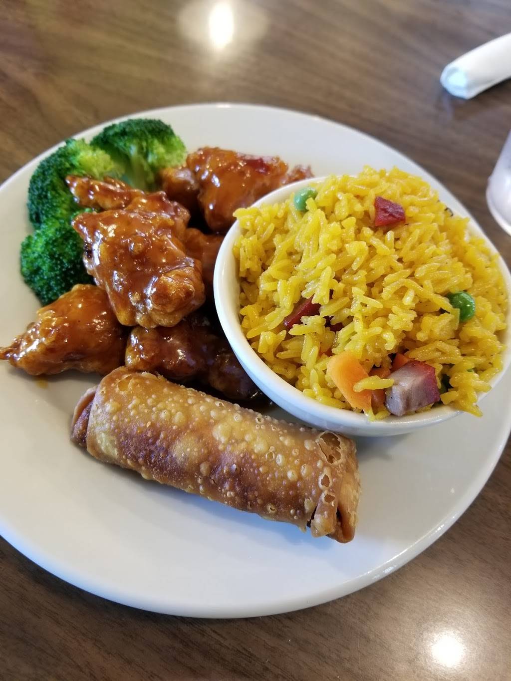 China Town | restaurant | 2000 Main St, Elwood, IN 46036, USA | 7655529188 OR +1 765-552-9188