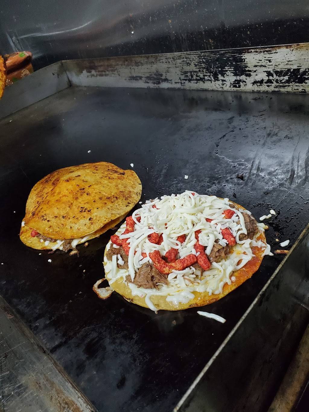 Tacos Chonchis #1 | restaurant | 31951 Corydon Rd, Lake Elsinore, CA 92530, USA | 7148586307 OR +1 714-858-6307