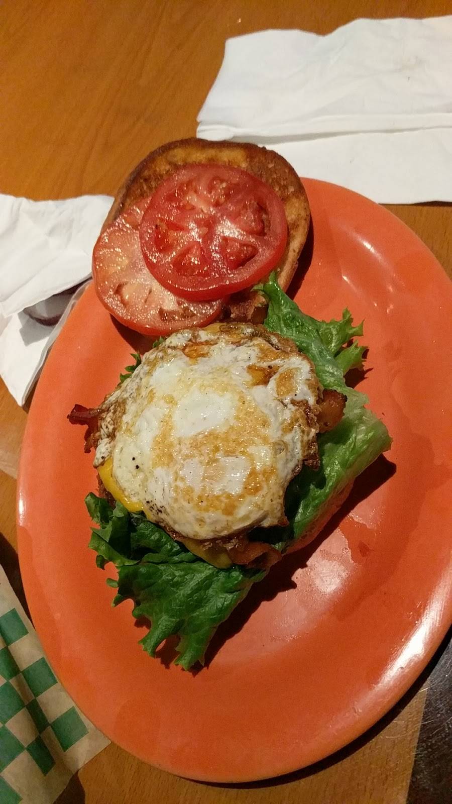 Buckets Grill & Tap | restaurant | 4535 Gunn Hwy, Tampa, FL 33624, USA | 8139602222 OR +1 813-960-2222