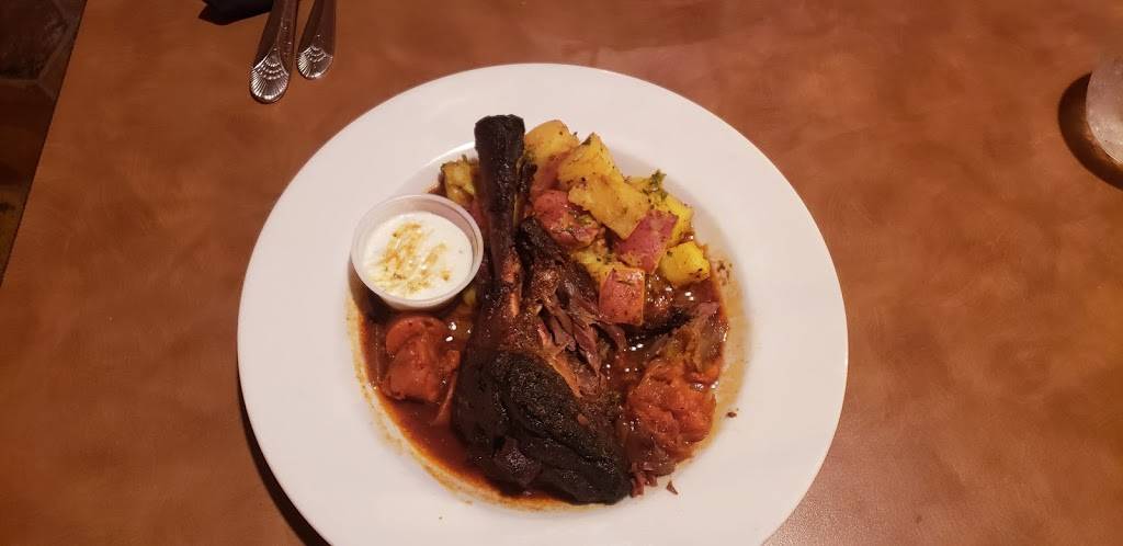 Beyond the Bull | restaurant | 8095 Keowee School Rd, Seneca, SC 29672, USA | 8645081254 OR +1 864-508-1254