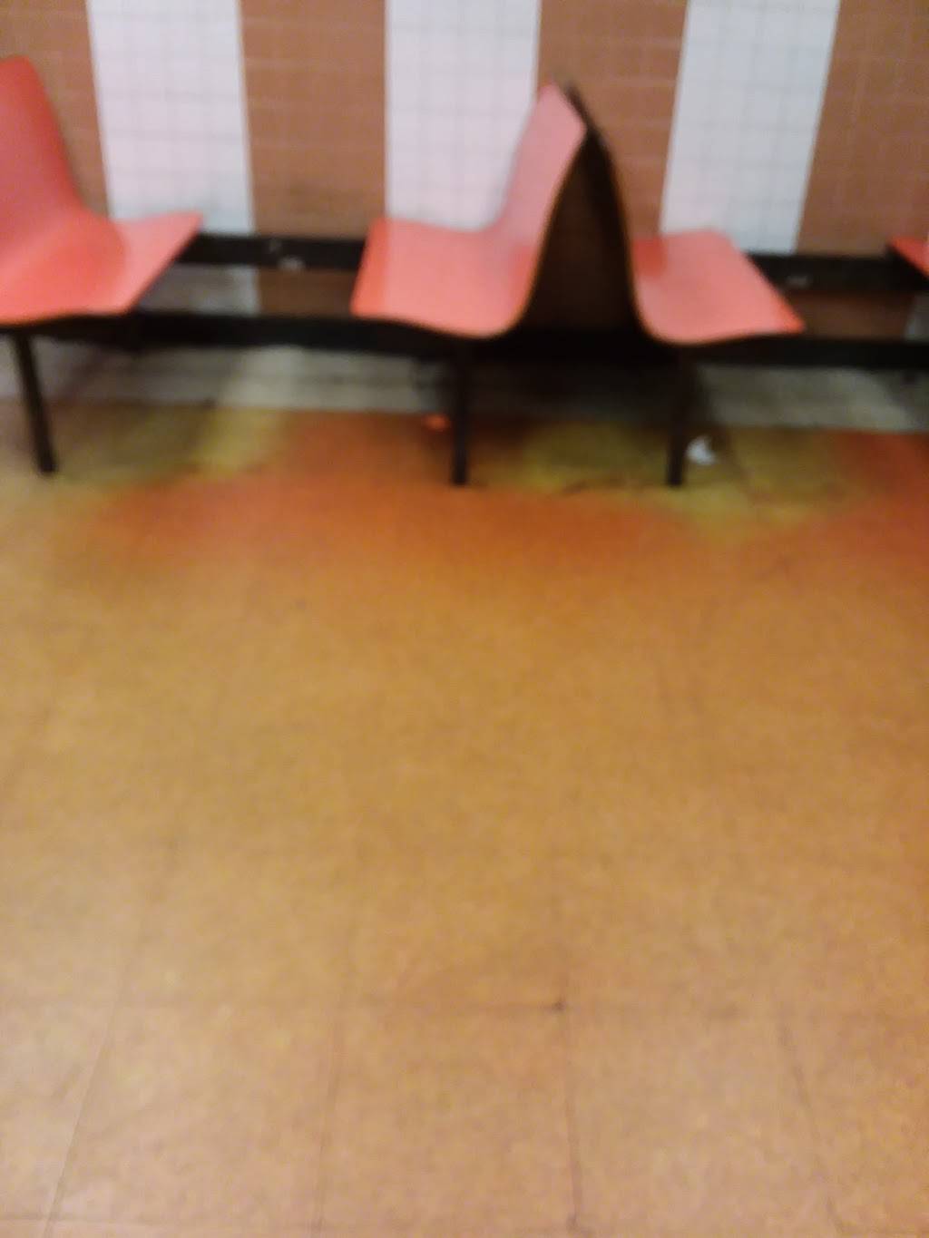 L A Submarine | restaurant | 8603 S Cottage Grove Ave, Chicago, IL 60619, USA | 7736510547 OR +1 773-651-0547