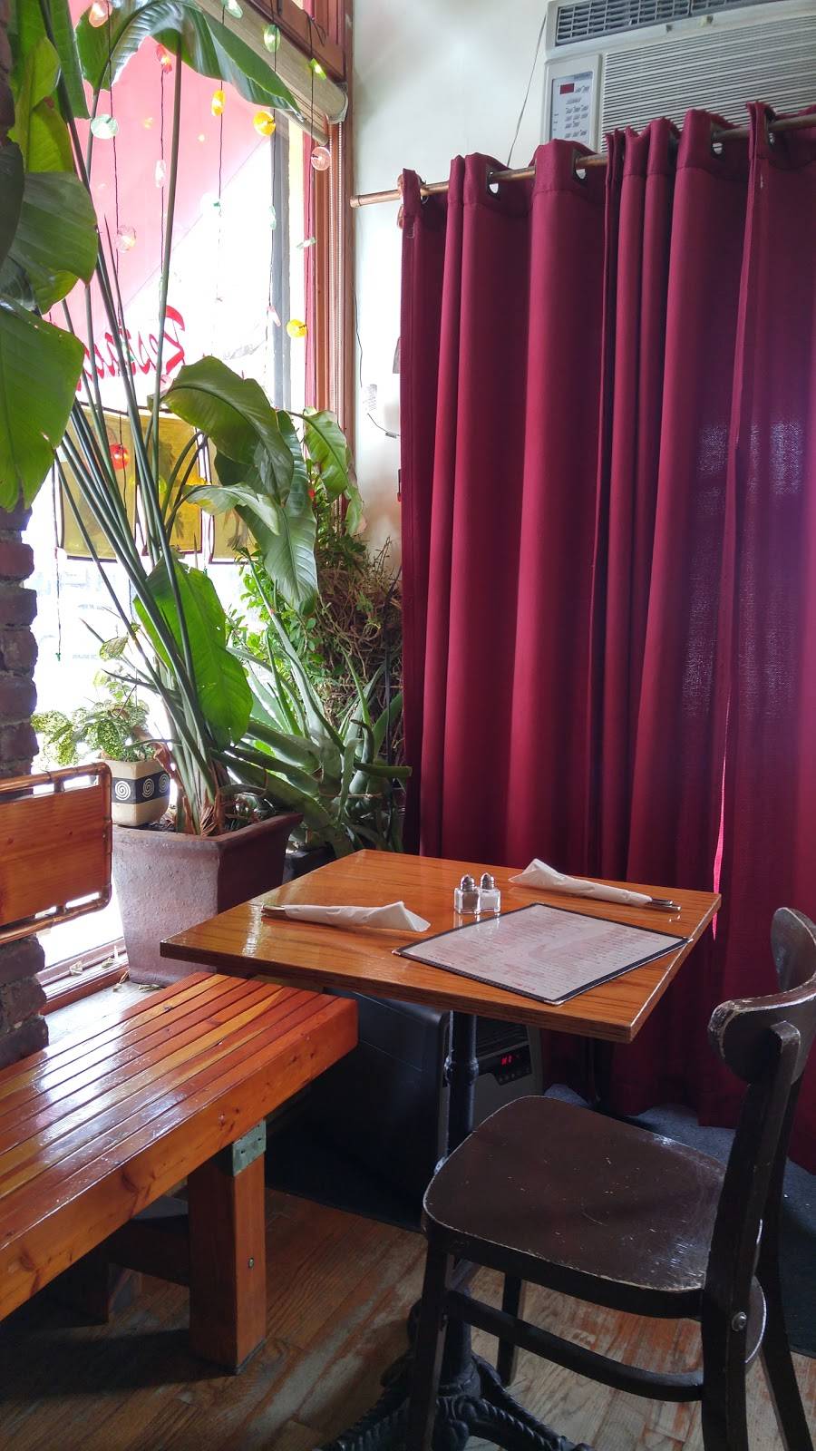 de Mole | restaurant | 4502 48th St, Woodside, NY 11377, USA | 7183922161 OR +1 718-392-2161