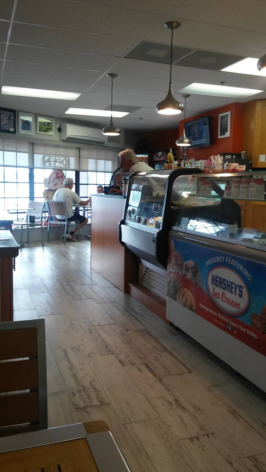 Subway Restaurants | restaurant | Shoppers Village, 5901 Sun Blvd Suite 111, St. Petersburg, FL 33715, USA | 7279060319 OR +1 727-906-0319