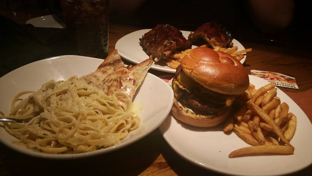 Outback Steakhouse | restaurant | 610 Old Rte 146, Clifton Park, NY 12065, USA | 5183481900 OR +1 518-348-1900