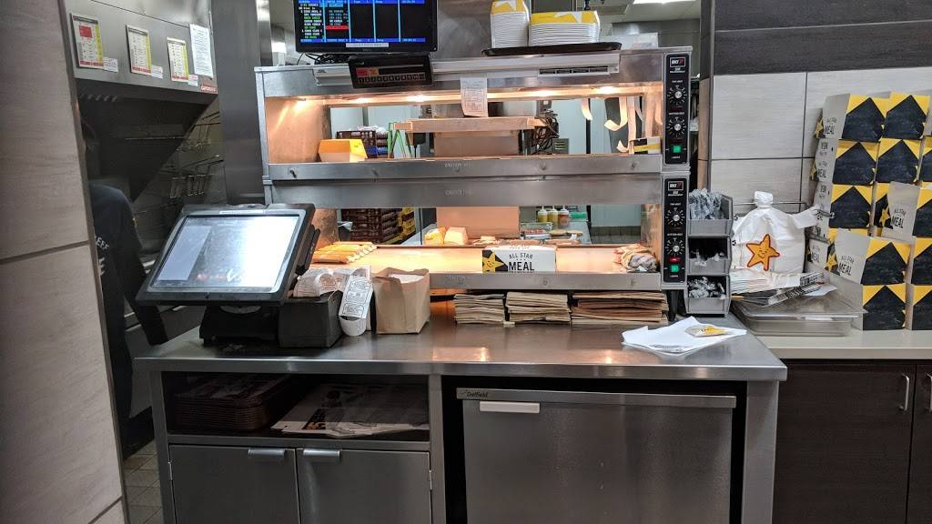 Hardees | restaurant | 2952 Gary Dr Suite 101, Plymouth, IN 46563, USA | 5749353413 OR +1 574-935-3413