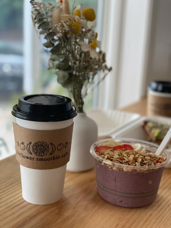 Sunflower Smoothie Cafe | restaurant | 208 College Hwy Suite C, Southwick, MA 01077, USA | 4137848447 OR +1 413-784-8447