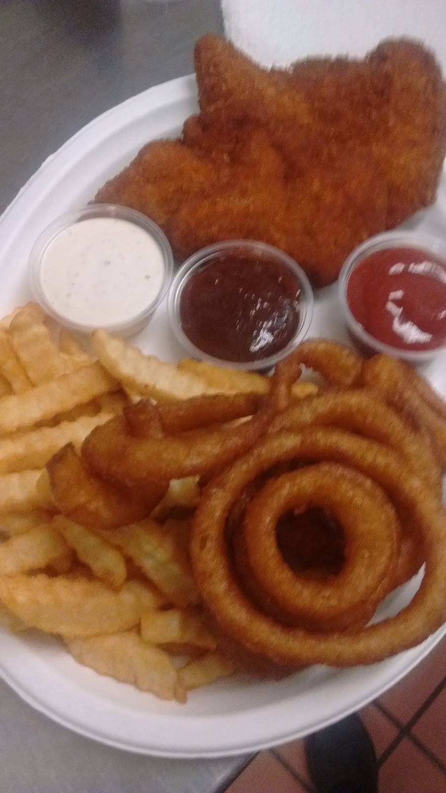 Santa Fe Station | restaurant | 505 E Center Ave, Visalia, CA 93292, USA | 5596273663 OR +1 559-627-3663