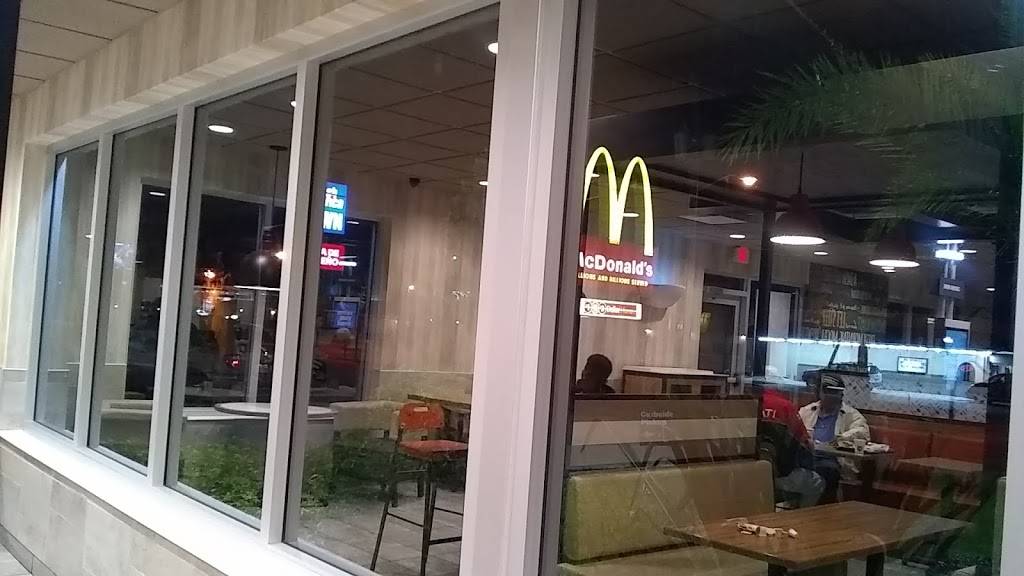 McDonalds | cafe | 151 Ridgewood Ave, Holly Hill, FL 32117, USA | 3862555527 OR +1 386-255-5527