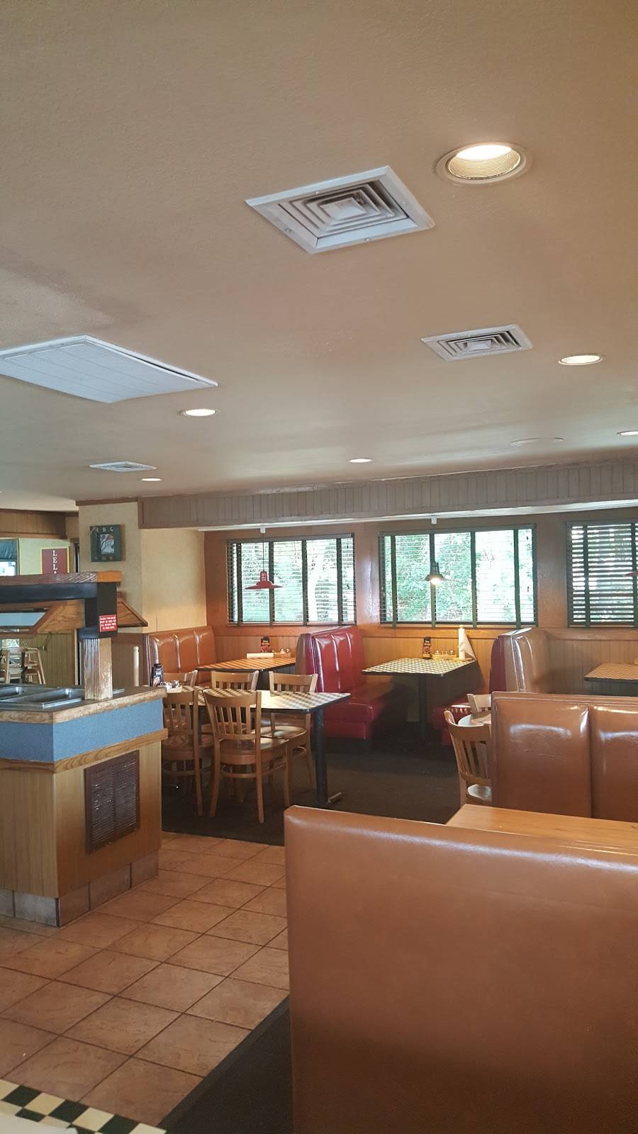 Pizza Hut | meal takeaway | 112-K Village Rd NE, Leland, NC 28451, USA | 9103719547 OR +1 910-371-9547