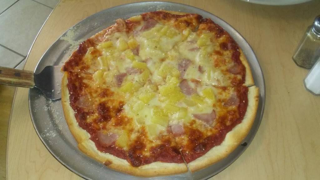 Klasiana Pizza | restaurant | 1130, 5487 S 76th St, Greendale, WI 53129, USA | 4142066438 OR +1 414-206-6438