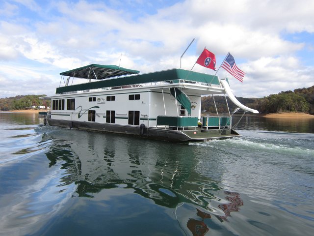 Beach Island Resort & Marina Watercraft Rentals | restaurant | 170 Beach Island Rd, Maynardville, TN 37807, USA | 8659923091 OR +1 865-992-3091