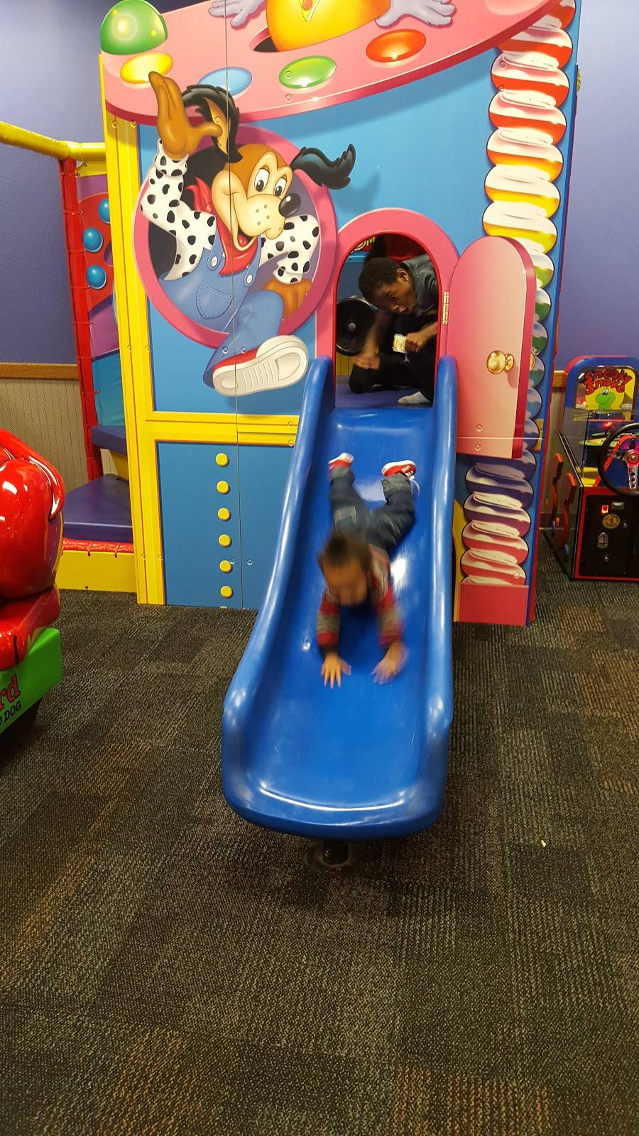 Chuck E. Cheese | restaurant | 1220 Jordan Ln NW, Huntsville, AL 35816, USA | 2565342415 OR +1 256-534-2415