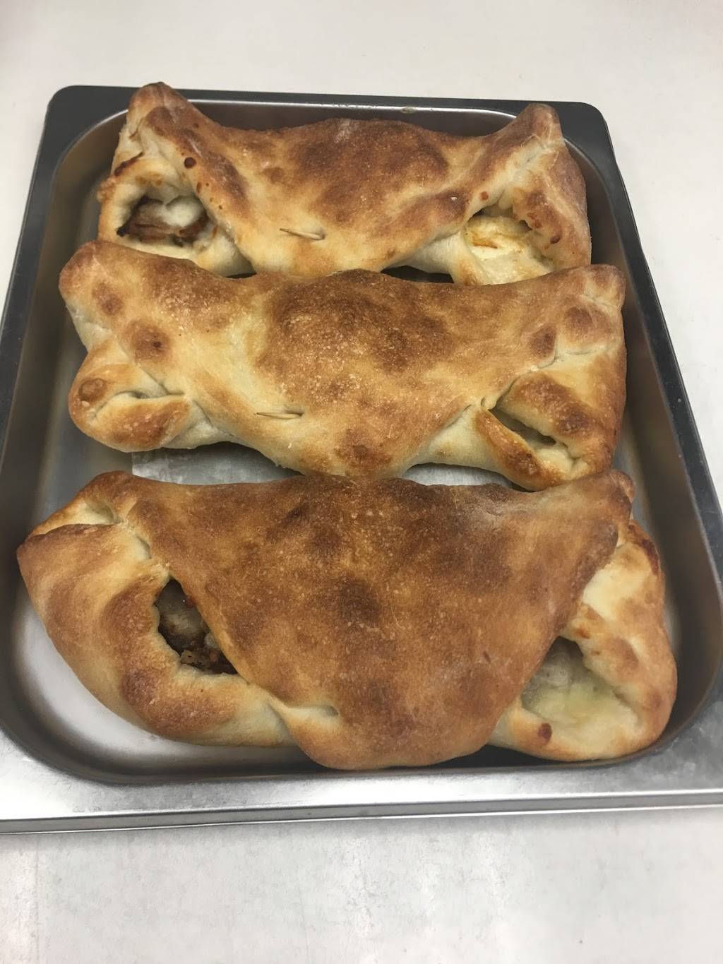 Pizza Cachapas Y Mas | restaurant | 59 W 170th St, Bronx, NY 10452, USA | 7186187990 OR +1 718-618-7990