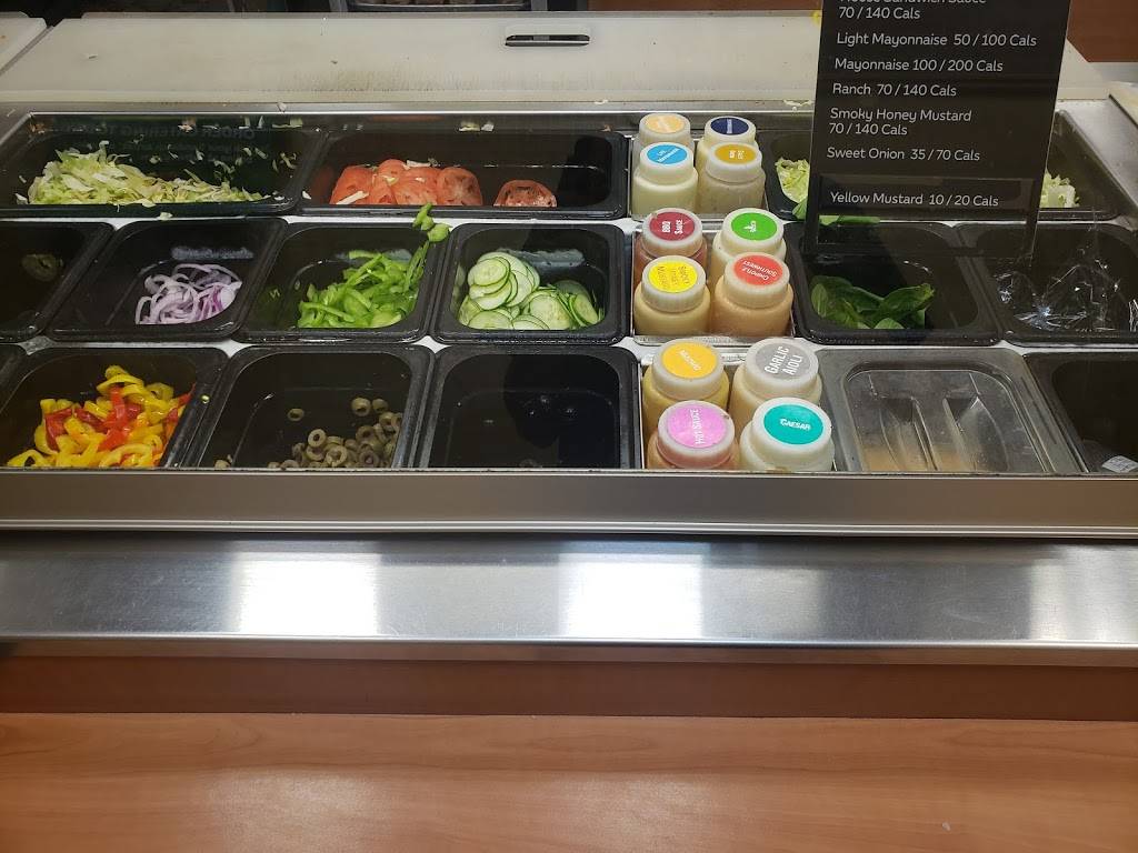 Subway | restaurant | 1077 Wilson Ave, North York, ON M3K 1G7, Canada | 6473509200 OR +1 647-350-9200