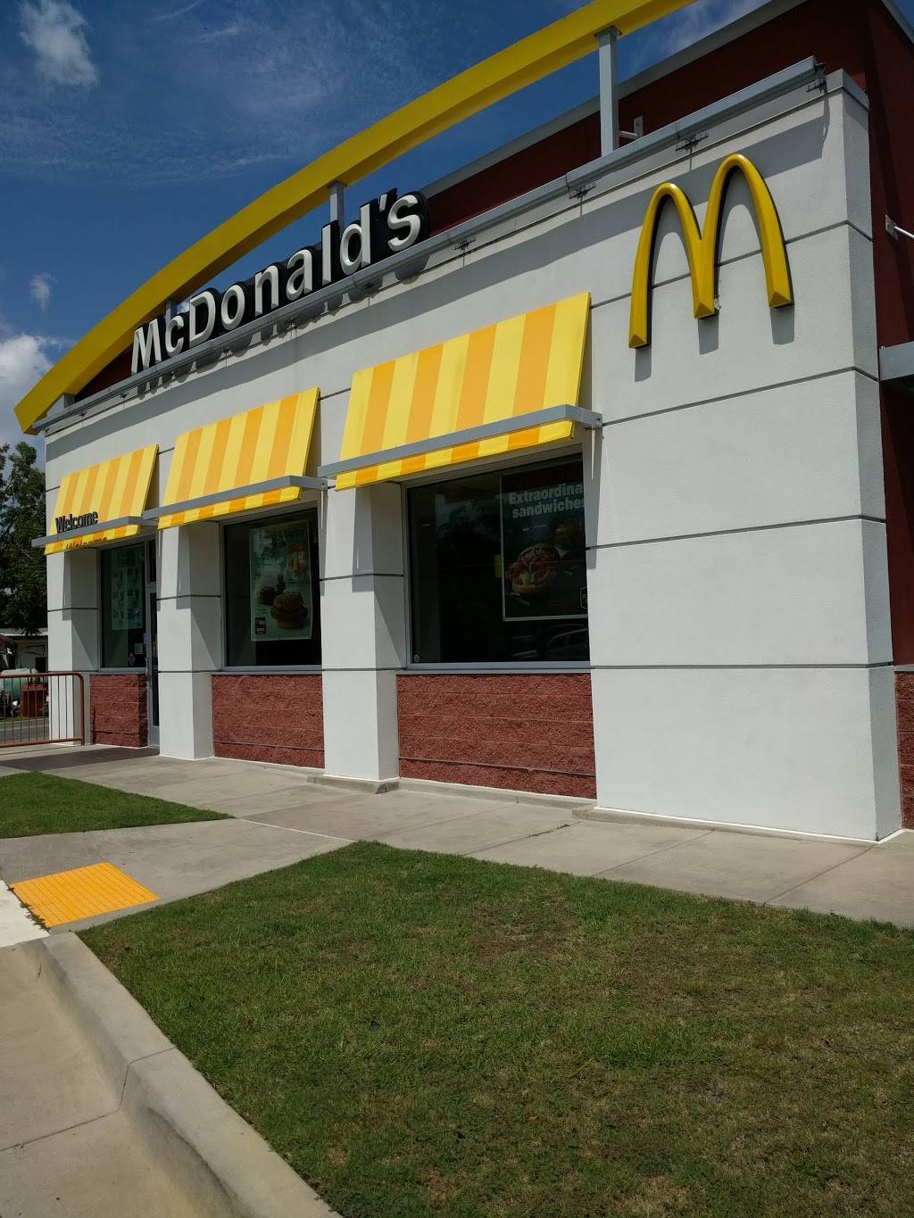 McDonalds | restaurant | 2 W Thigpen Ave, Lakeland, GA 31635, USA | 2295034064 OR +1 229-503-4064