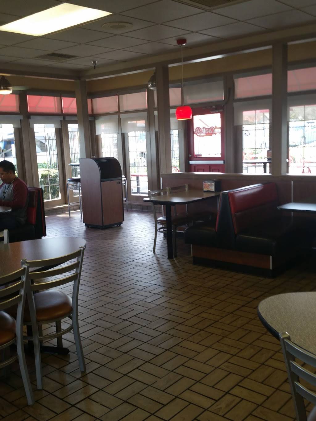 Carls Jr. | restaurant | 7261 Boulder Ave, Highland, CA 92346, USA | 9098640894 OR +1 909-864-0894