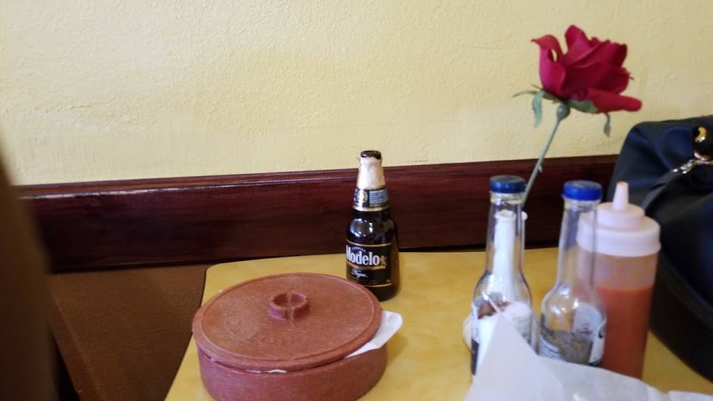 El Gallito Drive-In | restaurant | 8540 Brentwood Blvd, Brentwood, CA 94513, USA | 9256344992 OR +1 925-634-4992