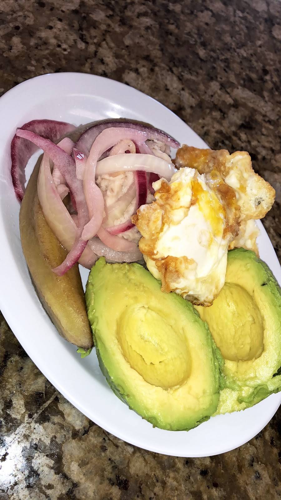 El Tipico | restaurant | 29 Neptune Blvd, Lynn, MA 01902, USA | 7815869535 OR +1 781-586-9535