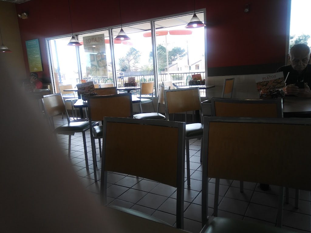 Del Taco | meal takeaway | 2451 S Avenue B, Yuma, AZ 85364, USA | 4422363103 OR +1 442-236-3103