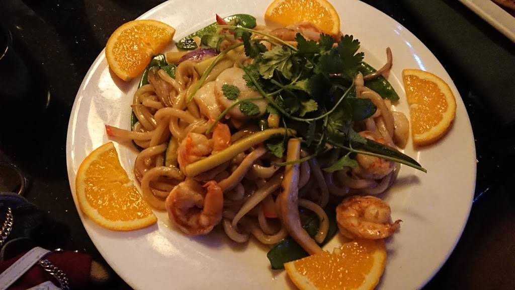 Hana Japanese Steakhouse | restaurant | 1620 Western Ave, Albany, NY 12203, USA | 5184524262 OR +1 518-452-4262